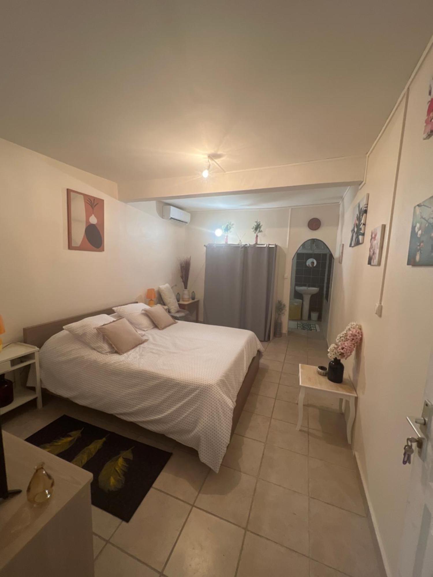 Studio Meuble Orchidee Le François Екстериор снимка